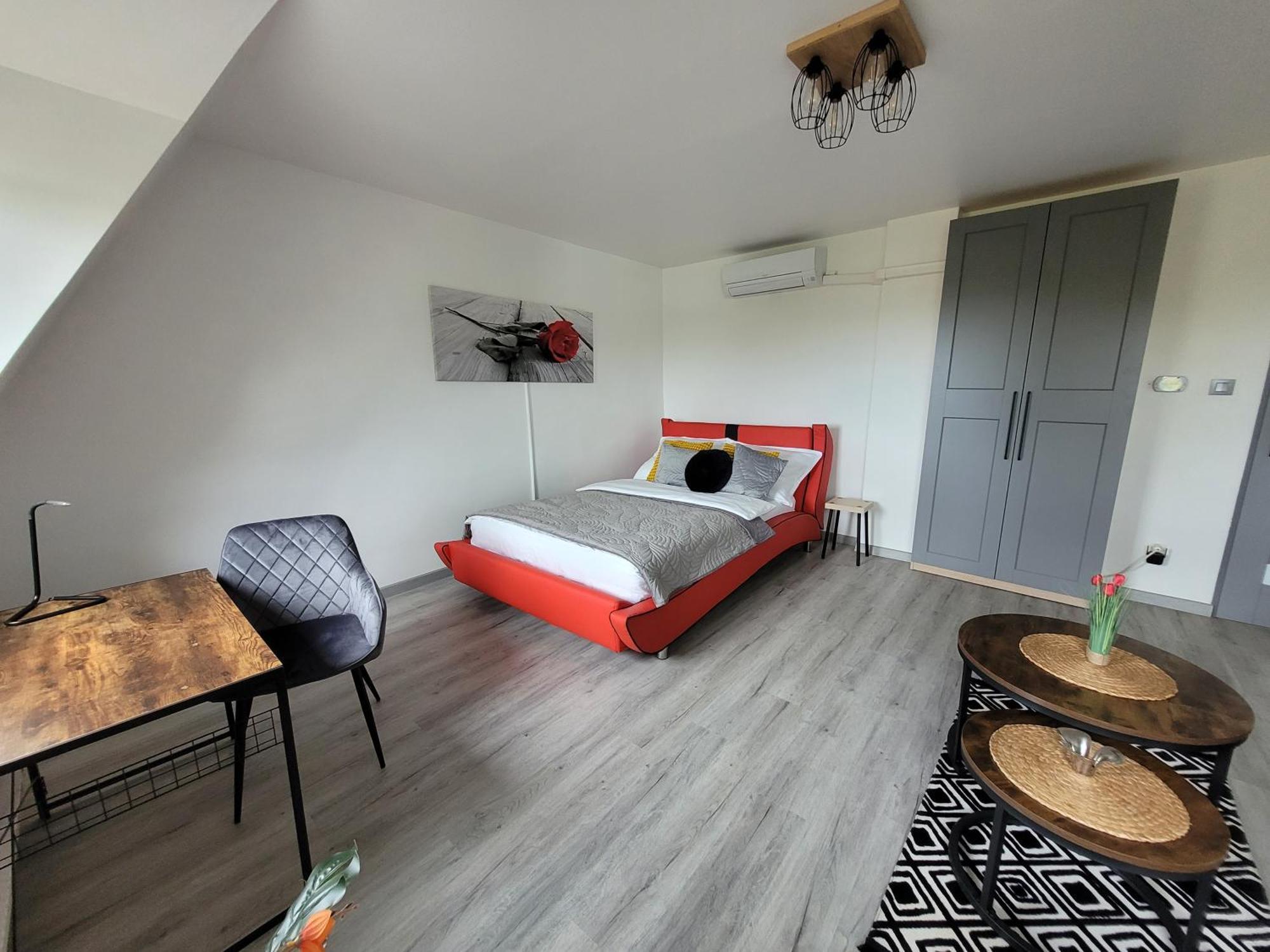 Apartament Radiostacja, Parking Free, Klimatyzacja Gliwice Luaran gambar